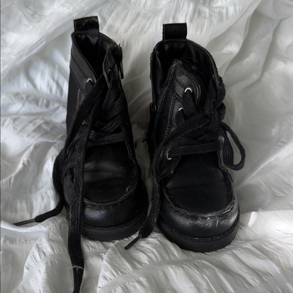 The Children's Place Black Lace-Up Boots